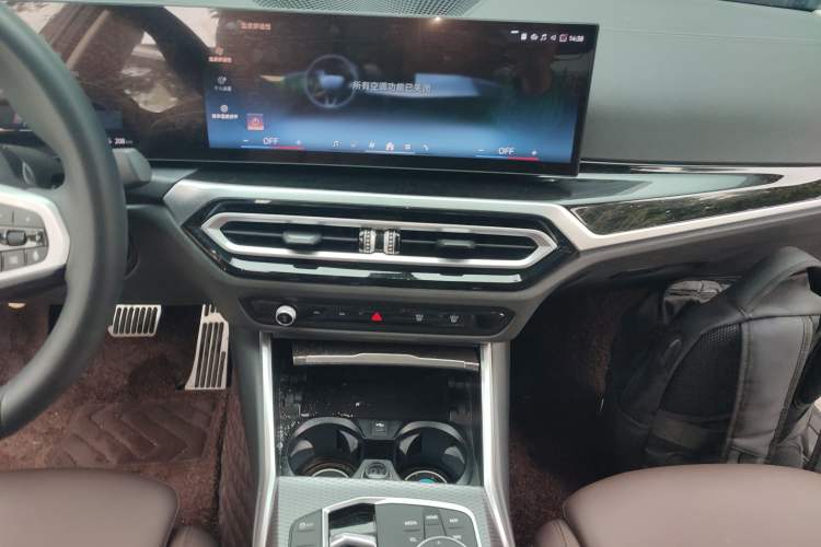 Used BMW i3 2024 eDrive 40 L Midnight Edition
