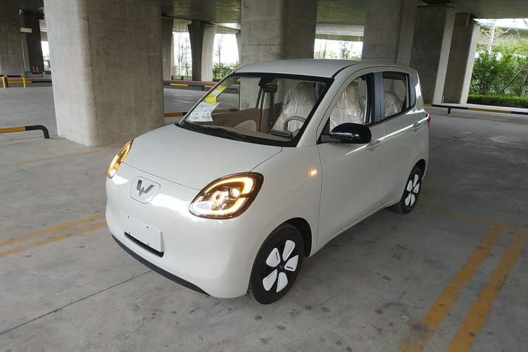 Used Wuling Hongguang MINIEV 2025 Four-Door Version Advanced Edition
