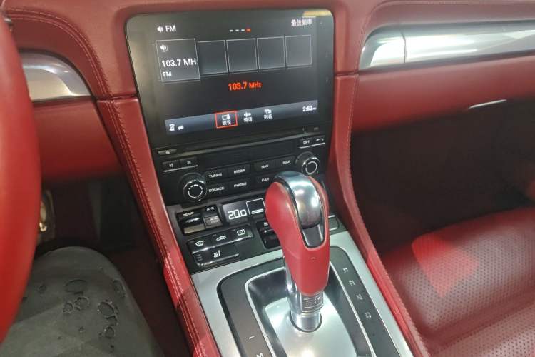 Used Porsche 718 2016 Cayman 2.0T