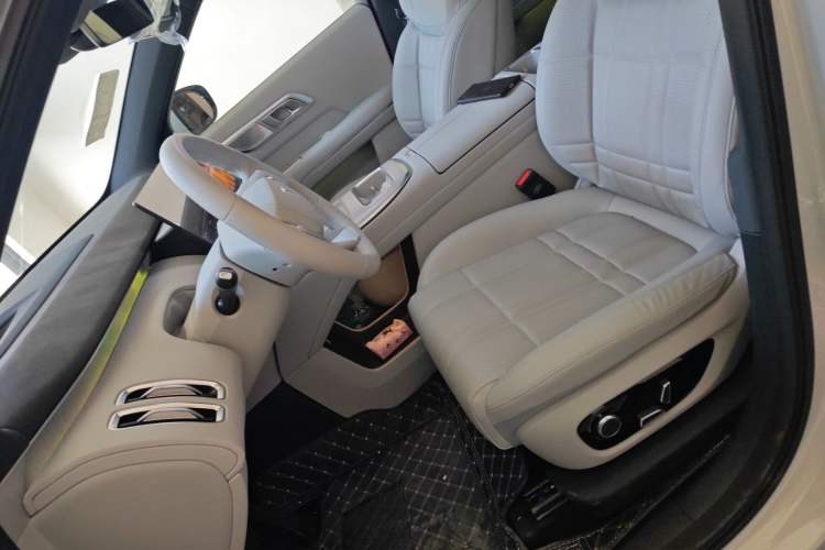 Used Deepal S09 2025 Rear-Drive Ultra