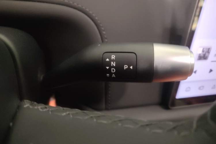 Used Li Auto L6 2025 Pro Smart Refresh Edition
