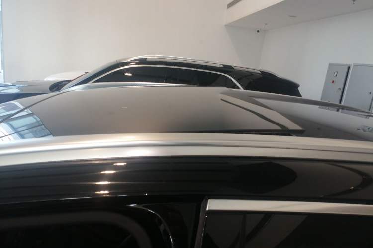 Used Mercedes-Benz GLC 2016 GLC 300 4MATIC Dynamic Model