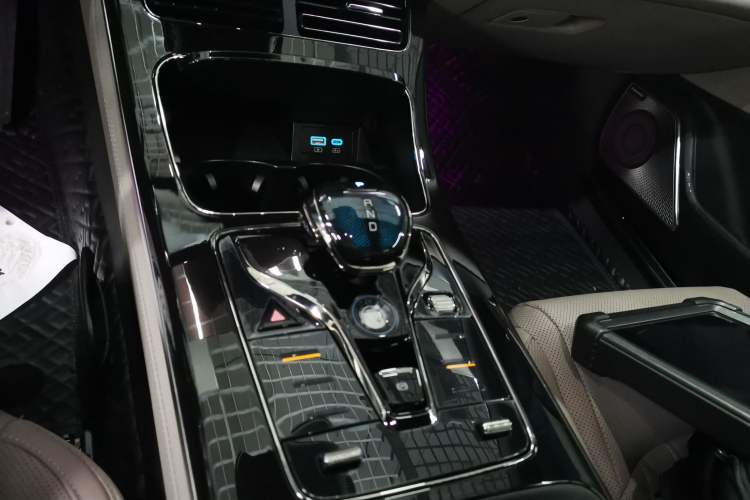 Used BYD Han 2025 DM-i 125KM Prestige Model
