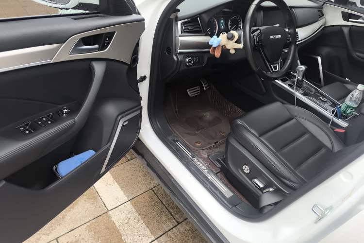 Used Haval H7 2017 Red-Label H7L 2.0T Automatic Luxury Model