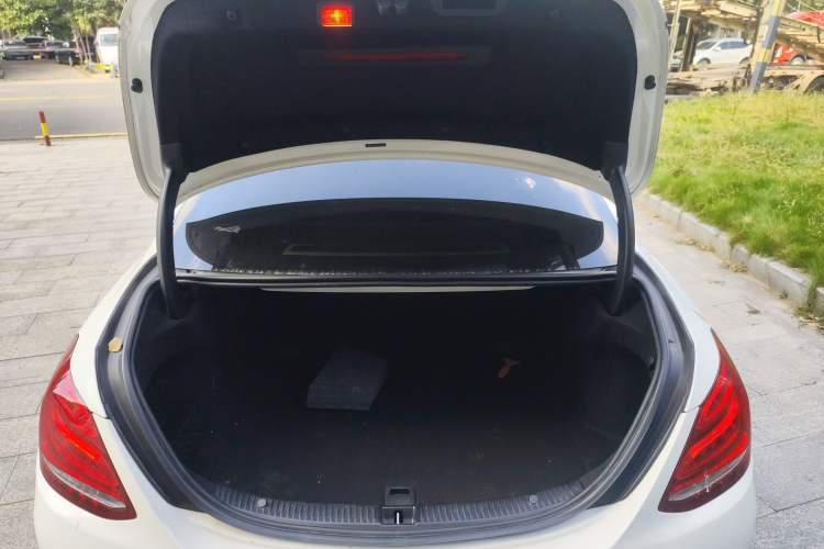 Used Mercedes-Benz C-Class 2017 C 200 L Sport Edition