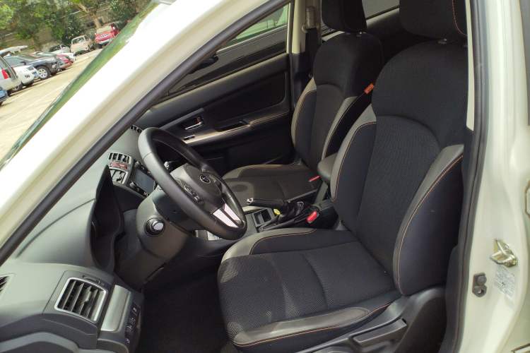 Used Subaru XV 2017 2.0i Ambition Edition
