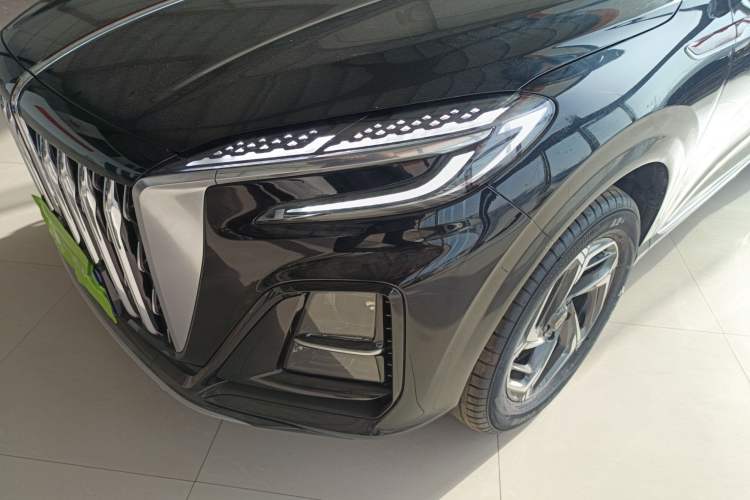 Used Hongqi HS3 2023 1.5T Two-Wheel Drive Shanwei Edition
