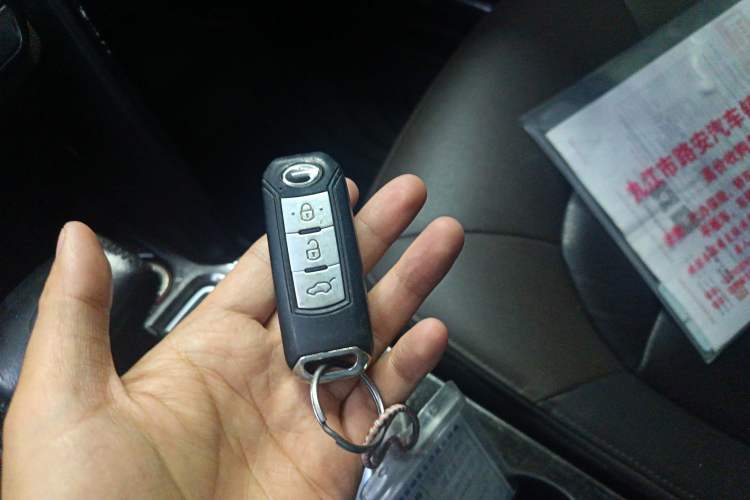 Used GAC Trumpchi GS4 2015 200T G-DCT Luxury Edition
