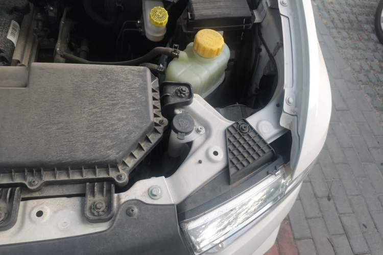 Used Wuling Hongguang V 2022 1.5L Jingqu Edition Electric-Assist LAR
