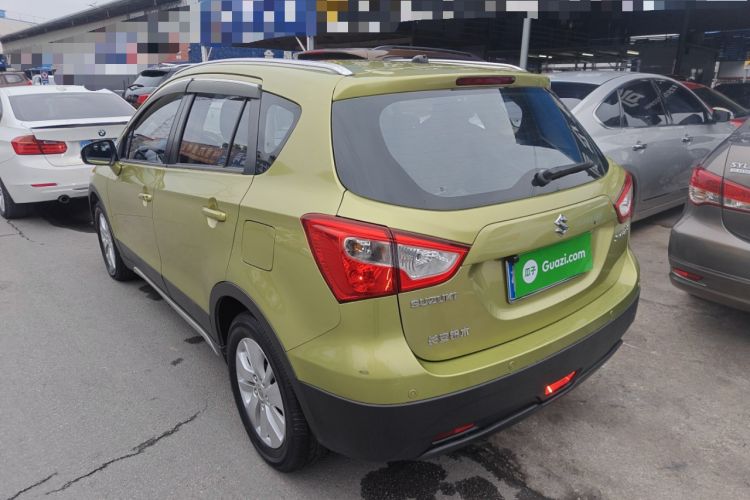 Used Suzuki S-Cross 2014 1.6L CVT Two-Wheel Drive Elite Version
