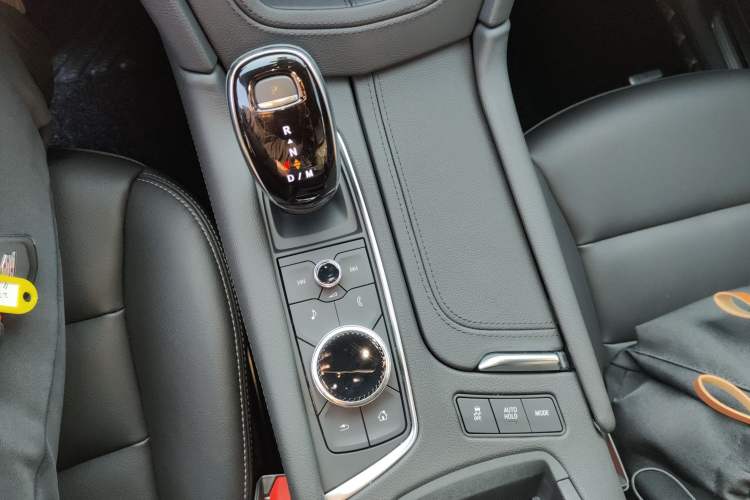 Used Cadillac XT5 2021 2.0T Two-Wheel Drive Luxury Version
