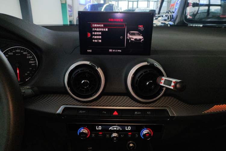 Used Audi Q2L 2023 35TFSI Fashion Dynamic Model
