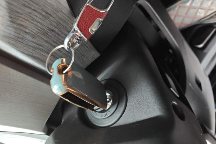 Used FORTHING T5 2023 Grand Edition 1.6L Manual Dream Version Five Seats