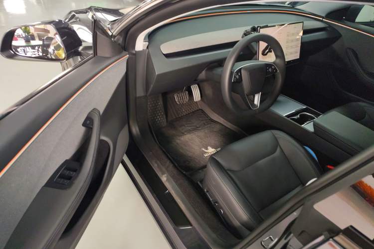 Used Tesla Model 3 2023 Rear-Wheel-Drive Version