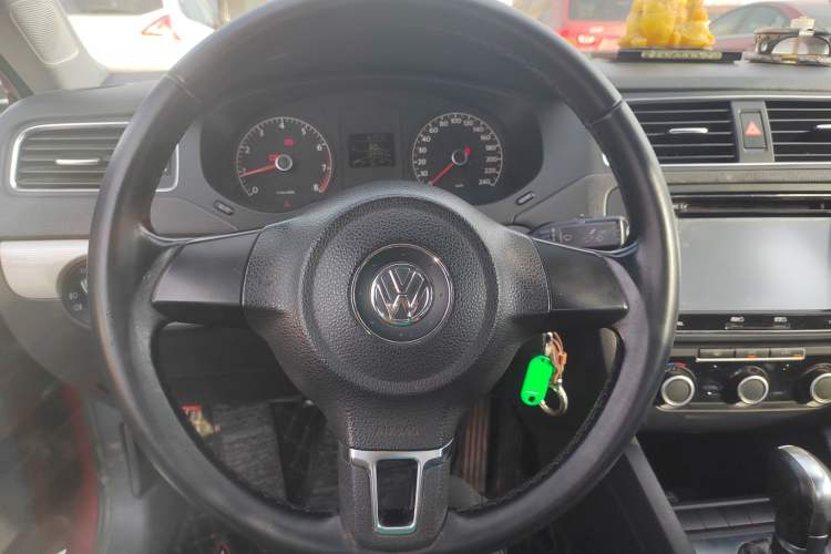 Used Volkswagen Sagitar 2014 Revised Version 1.6L Automatic Comfort Edition
