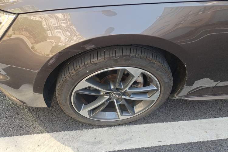 Used Audi A4L 2019 40 TFSI Ambition China VI