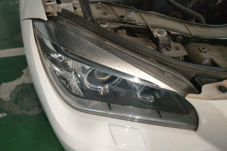 Used BMW X1 2014 sDrive18i Leading Model
