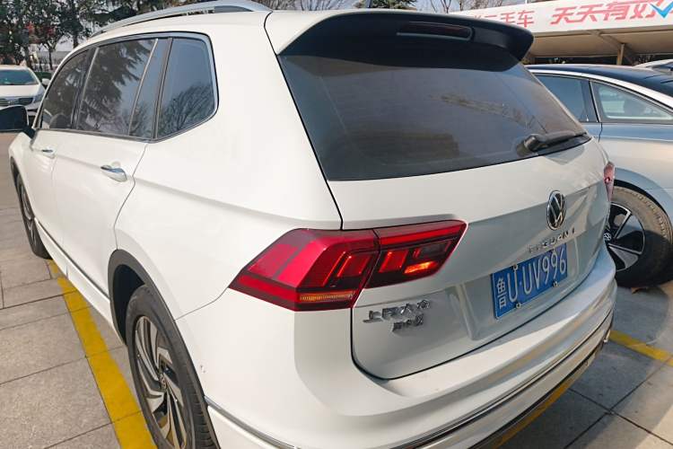 TDK.VehicleDetails.img