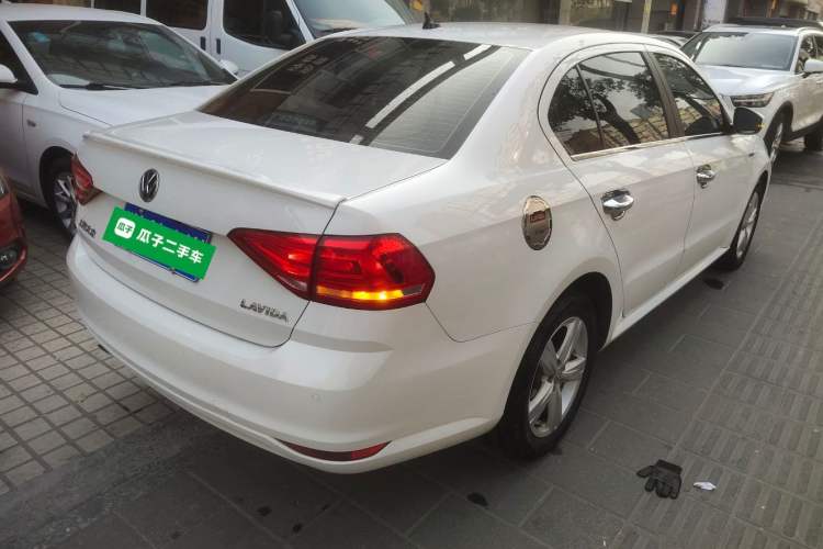 Used Volkswagen Lavida 2018 Classic 1.5L Automatic Fashion Edition China VI Standard
