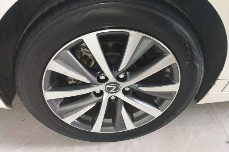 Used Lexus ES 2018 260 Excellence Edition China V Standard
