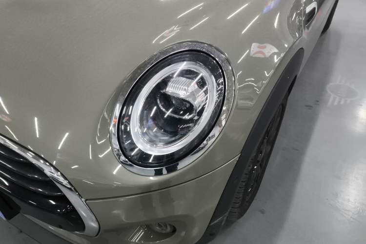 Used  MINI 2021 1.5T COOPER Classic Edition
