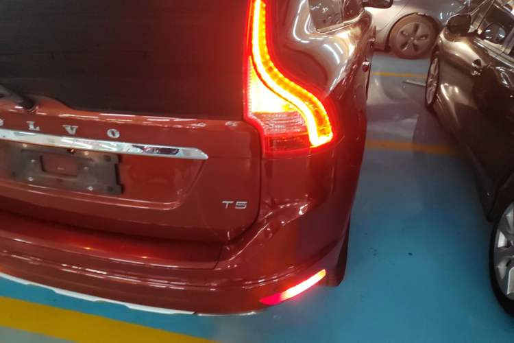 Used Volvo XC60 2014 T5 Zhiyi Edition
