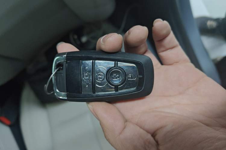 Used Lincoln Corsair 2023 2.0T Two-Wheel Drive Luxury Edition