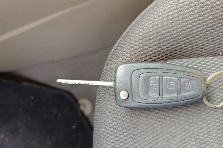 Used Ford Focus 2012 Sedan 1.6L Automatic Comfort Model
