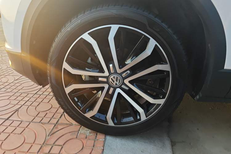 Used Volkswagen T-ROC 2020 280TSI DSG Two-Wheel Drive Comfort Version