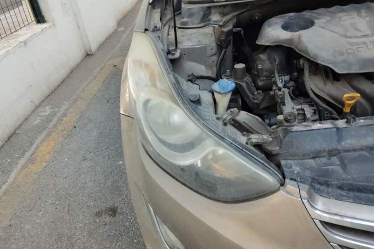 Used Hyundai Elantra 2012 1.6L Automatic Fashion Edition