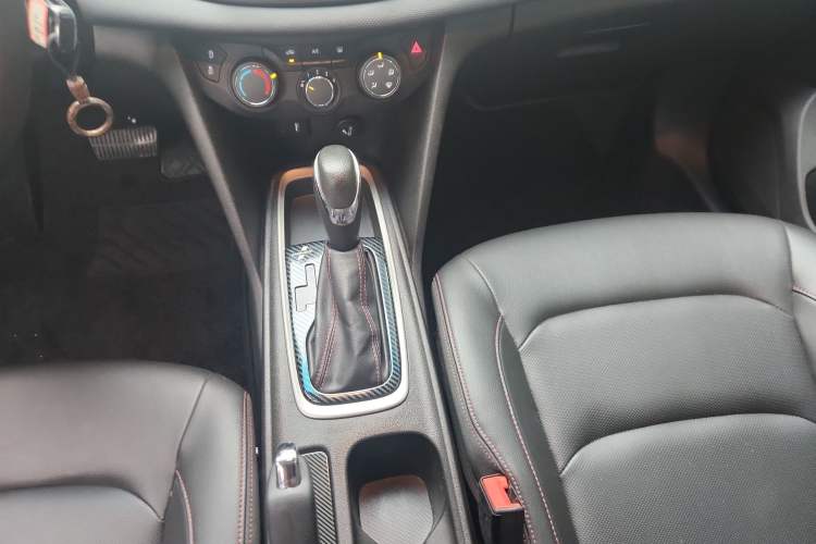 Used Chevrolet Monza 2020 Light Hybrid Redline 320T Dual-Clutch Thrilling Edition
