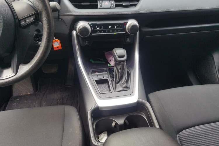 Used Toyota Wildlander 2023 2.0L CVT Two-Wheel Drive Leading Edition