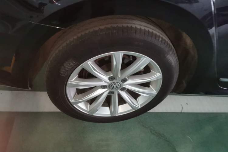 Used Volkswagen Passat 2017 330TSI DSG Luxury Edition
