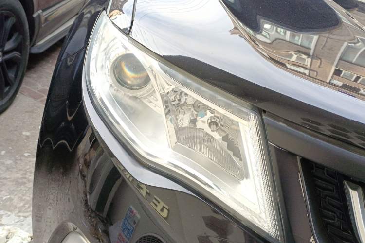 Used Geely Auto Emgrand X7 Sport 2016 2.0L Manual Smart Connect Version
