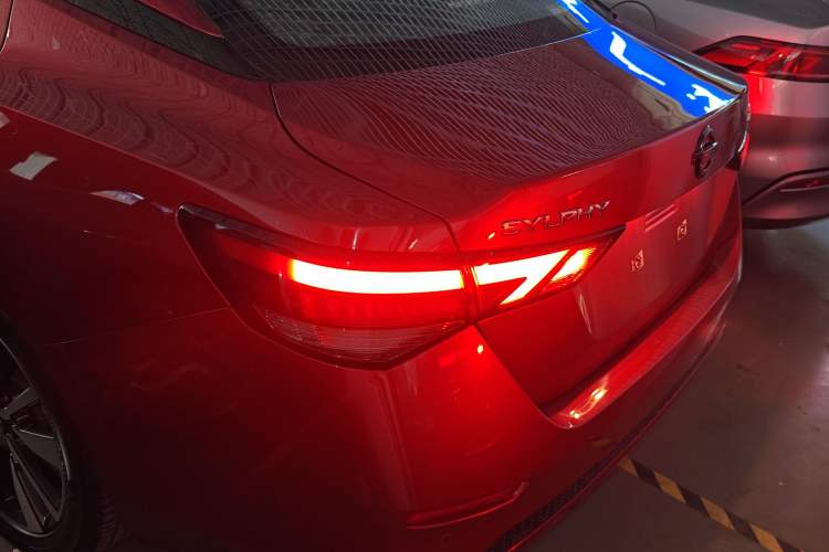 Used Nissan Sylphy 2021 1.6L TOP CVT Luxury Edition
