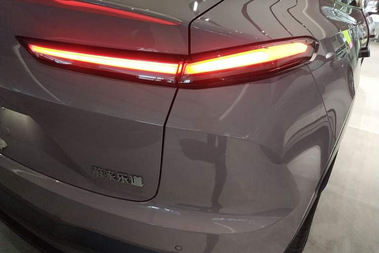 Used ONVO L60 2024 60 kWh Rear-Drive Version