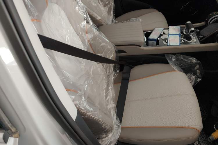 Used BYD Yuan PLUS 2024 Honor Edition 430KM Beyond Model
