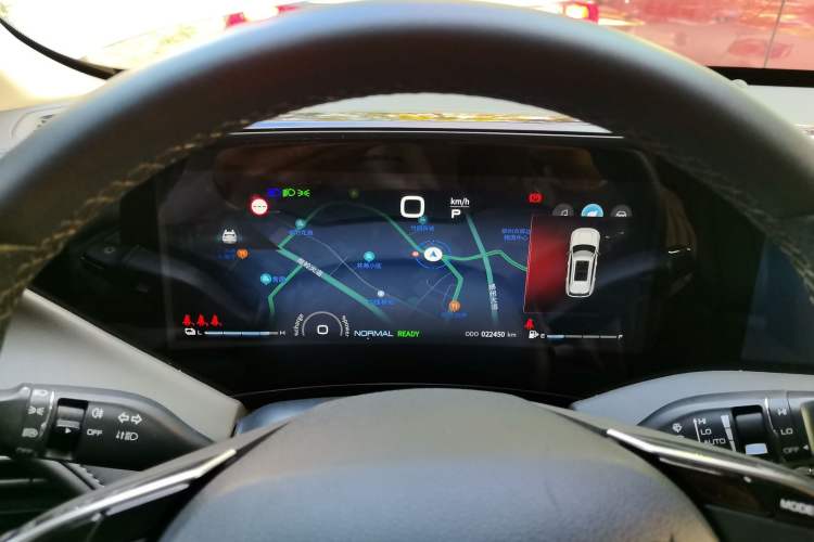 Used Dongfeng Aeolus Huge 2022 Mach Dual-Motor 1.5T MHD Dare-to-Dream Edition