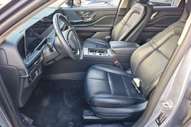 Used Lincoln Corsair 2024 1.5T Two-Wheel Drive Deluxe Hybrid Version