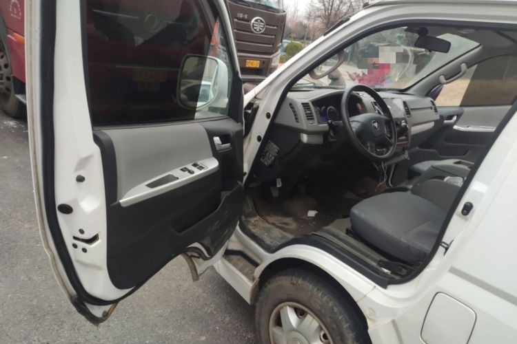 Used Foton Scenic G7 2020 2.4L Commercial Version Long Wheelbase High-Roof 2-Seat Van China VI Emission Standard 4K22D4M