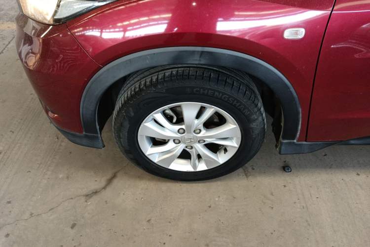 Used Honda Vezel 2015 1.5L CVT two-wheel drive Comfort trim