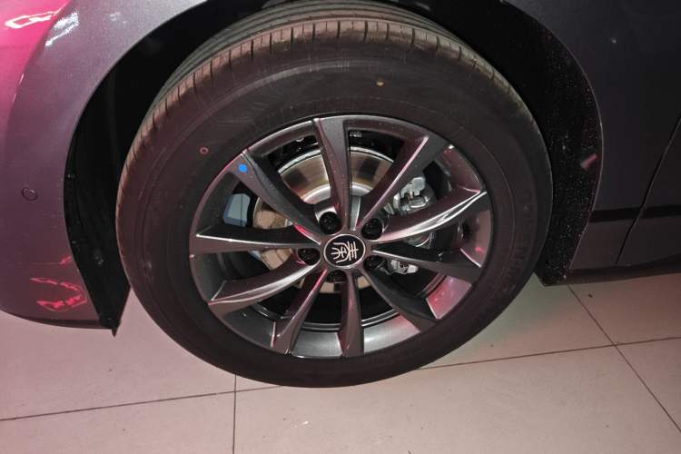 Used BYD Qin L 2025 EV 470KM Leading Edition