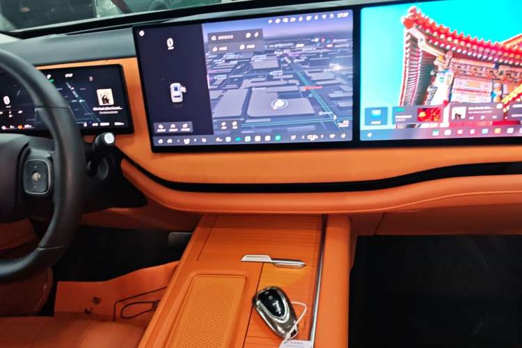 Used Wey Lanshan 2025 Four-Wheel Drive Ultra