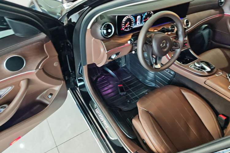 Used Mercedes-Benz E-Class 2017 E 300 L Luxury Model
