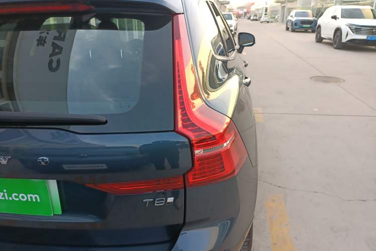 Used Volvo XC60 New Energy 2025 Plug-in Hybrid Long-Range All-Wheel Drive Smart Luxury Edition