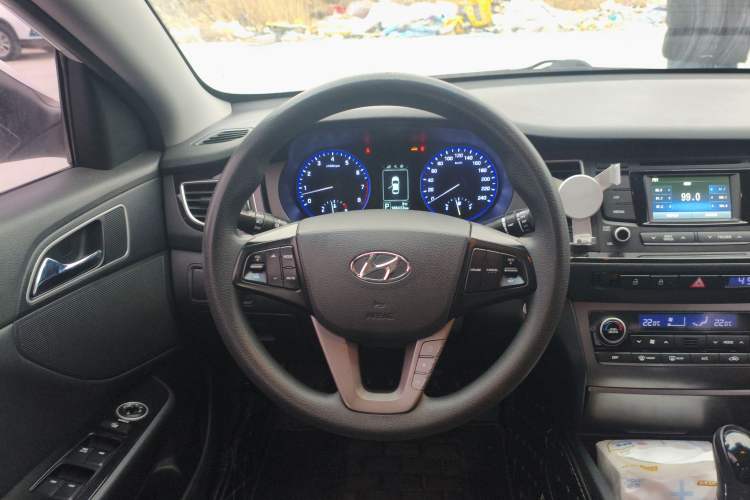 Used Hyundai Mistra 2014 1.8L Automatic Smart GLS