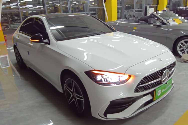 Used Mercedes-Benz C-Class 2023 Restyled C 260 L Night Edition Sports Version
