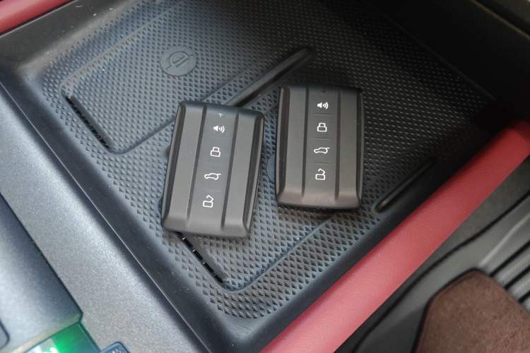 Used Tank 300 New Energy 2025 Hi4-T