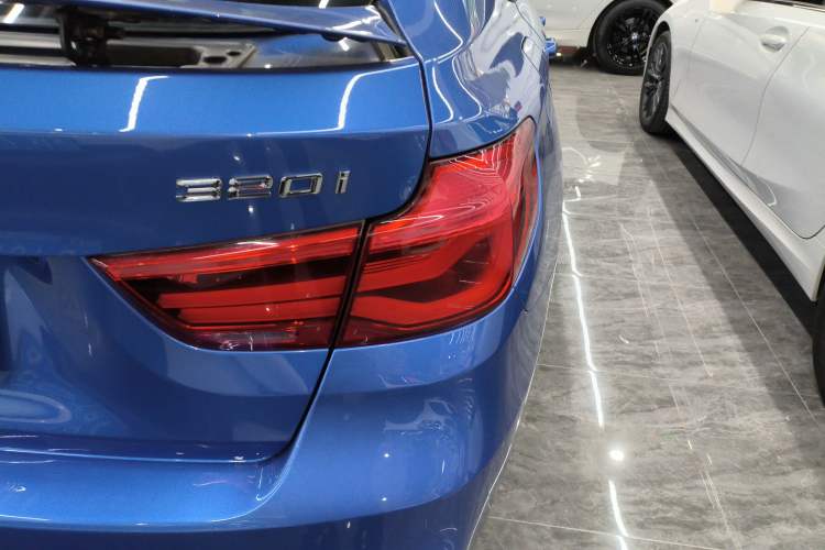 Used BMW 3 Series GT 2019 320i M Sport
