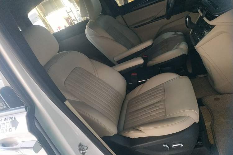 Used Buick GL8 2023 ES Lu Zun Luxury Model